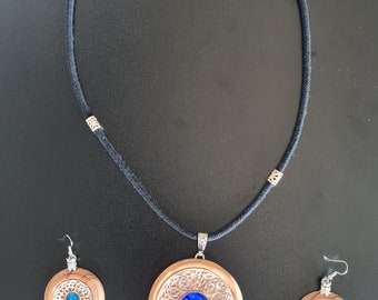 Juego de joyería de madera / Pendientes de madera / Colgante de madera / Regalo / Collar de madera / Hecho a mano /