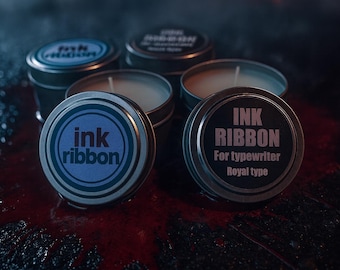 Vela «CINTA DE TINTA» de Resident Evil – Accesorio de sala de guardado de terror / Vela de terror de supervivencia / Coleccionable para jugadores