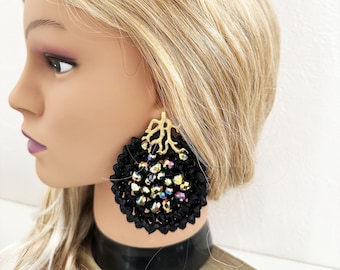 Raffia and crystal earrings Black, Iridescent gold