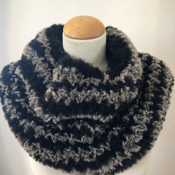 Echarpe tour de cou, Snood  en laine peluche, fausse fourrure ,  très doux & très chaud