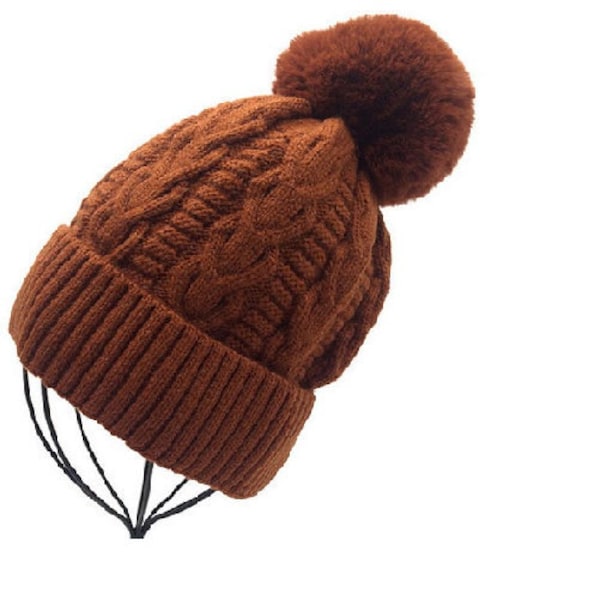 Bonnet en laine femme, bonnet hiver femme doublé polaire, coloris Marron Caramel, pompon amovible