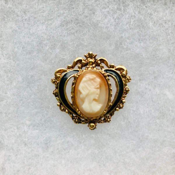 Vintage Florenza Cameo Brooch - AS IS