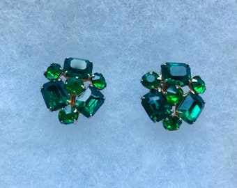 Vintage Green Cluster Screw-Back Earrings