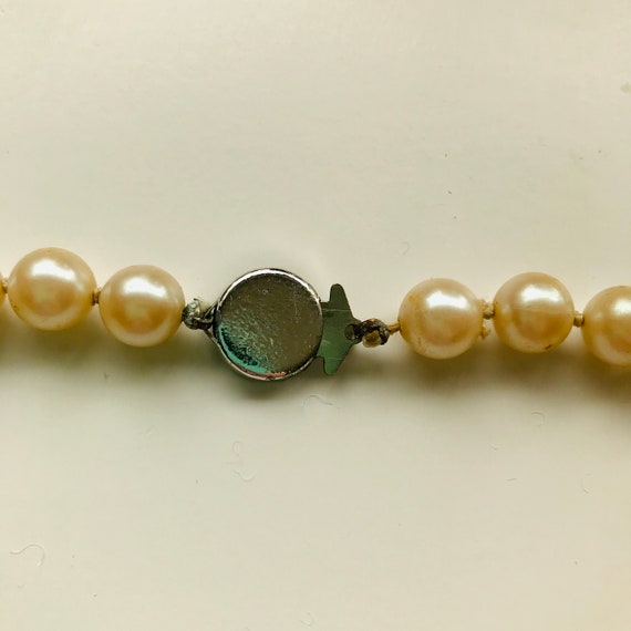 Vintage Pearl Costume Jewelry Necklace - image 2