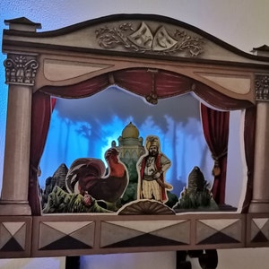 Little Rooster&#39;s diamond halfpenny Magical Wooden Hand made Puppet Theater