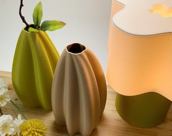 MILA Decor Vase 02 - Designed and Sustainably made by Honey & Ivy Studio in Portland, Oregon