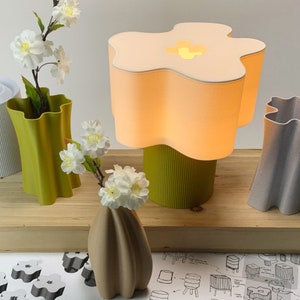 MILA Table Lamp - Squiggle Lamp - Blob Lamp - Wavy Lamp - Modern Lamp - Cozy Home - Sustainably made by Honey & Ivy Studio in Portland, OR