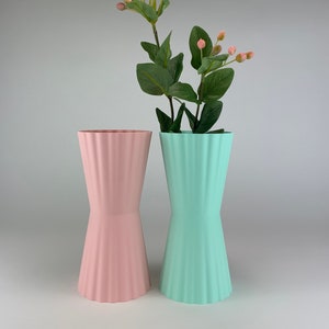 MICO Vase STYLE 01 Trumpet Designed and Crafted by Honey & Ivy Studio in Portland, Oregon image 2