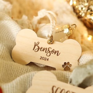 Personalized wood pet ornament, Stocking name tags, Custom Christmas Ornament, Christmas stockings name tags, dog mom gift, pet memorial