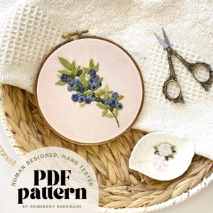 ワイルドブルーベリーの刺繍パターン || 初心者向けDIY刺繍のトレース可能なパターンの説明 ボタニカルハンドステッチニードルワーク