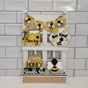 Mini Tiered Tray Picket Fence, Bumblebee Themed. Yellow, Black and White  Bee, Daisies. 6 Wide by 4 Tall Farmhouse Decor 