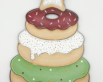 Accesorio de madera para donas apiladas navideñas • Decoración navideña de donas • Pila de donas rojas, verdes y blancas • Galleta de azúcar en la parte superior