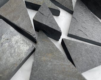 10 small slate triangles for Fairy Gardens and crafts