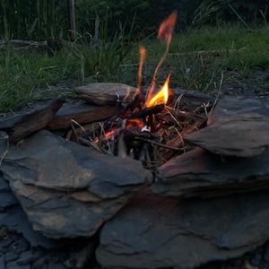 Slate fire pit