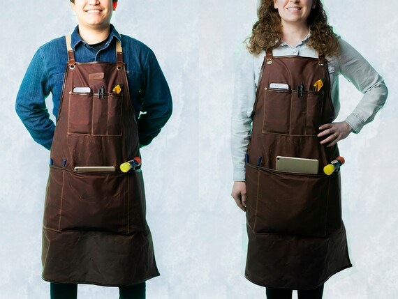 Craftsman's Waxed Canvas Apron | Personalization Available | Gifts for Groomsmen / Father's Day /Gardener/ DIY /Grill /Utility, Made in USA