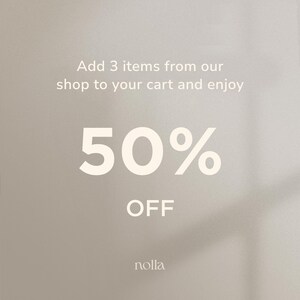 Puede incluir: Fondo gris claro con el texto blanco "A&ntilde;ade 3 art&iacute;culos de nuestra tienda a tu carrito y disfruta". Debajo, grandes n&uacute;meros indican "50% OFF" en negrita, en blanco roto. La marca "nolla" est&aacute; en la parte inferior.