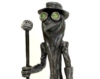 Black plague doctor, figure doctor of the black plague, XVII, physician, the plague, the plague art toy, the plague figure, doctor figure, art
