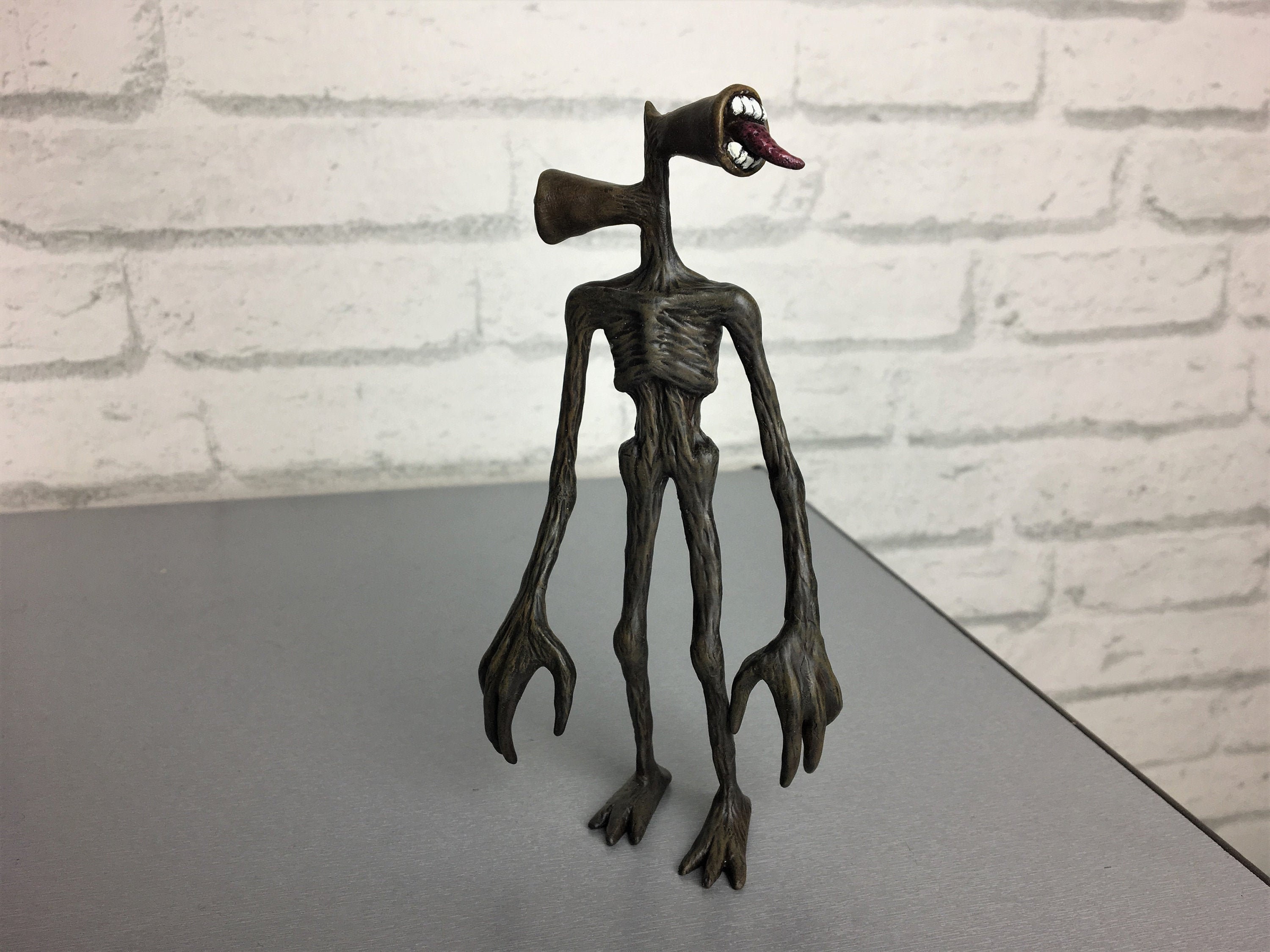 SIREN HEAD FIGURE - Etsy