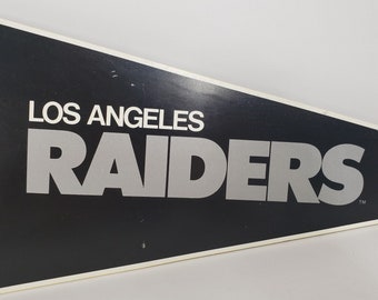 Vintage Los Angeles Raiders Pennant Clock 1988 LA Raiders