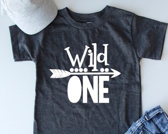 Wild One - 1. Geburtstag Shirt - 1. Geburtstag - Ein Jahr alt - Grafik Shirt - Kinder - Trendy Shirt - Style - Geschenkidee - Geschenk