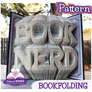 Book Nerd Glasses Folded Book Patterns | DIY Bookworm gifts | +1 Free pattern + MMCF Book folding Tutorial | Literary crafts, bookish art