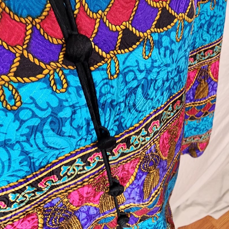 Vintage ADRIANNA PAPELL Size 12 Rope Tassel Print 100% Silk Bright Retro Blouse image 7