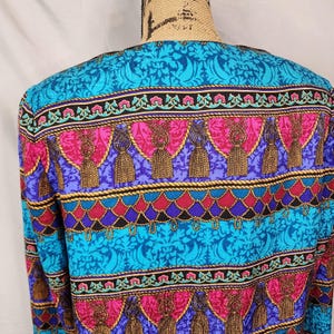 Vintage ADRIANNA PAPELL Size 12 Rope Tassel Print 100% Silk Bright Retro Blouse image 9
