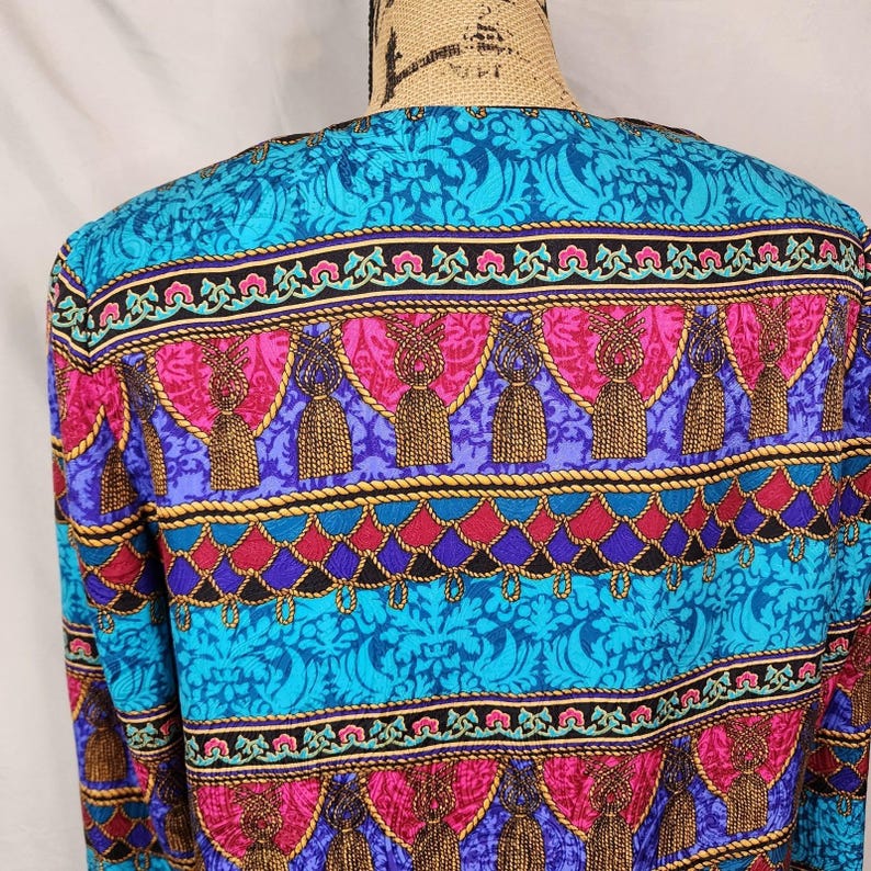 Vintage ADRIANNA PAPELL Size 12 Rope Tassel Print 100% Silk Bright Retro Blouse image 9