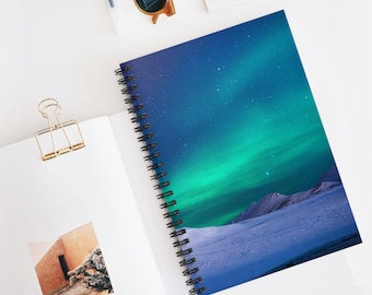 Snowy Winter Night Sky|Northern Lights|Aurora|Aurora Borealis Spiral Notebook - Ruled Line