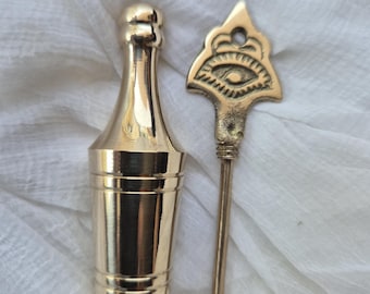 Vintage Handmade Brass Surma Dani: Eyeliner Powder Container