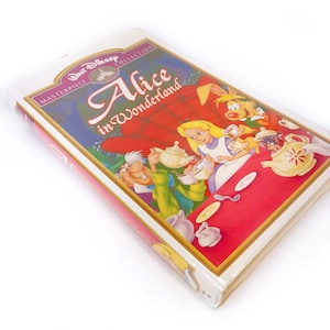 Alice in Wonderland VHS Walt Disney Masterpiece Collection 1994 A Rare Collectible Vintage VHS in original Clamshell