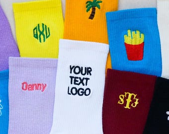 Prezzo all'ingrosso per calzini in cotone con logo e testo personalizzati, calzini ricamati personalizzati, bomboniere regalo