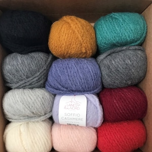 Chunky soft cashmere blend knitting yarn, Fluffy wool, 11 solid colors, For babies, For blankets, For light and warm sweaters