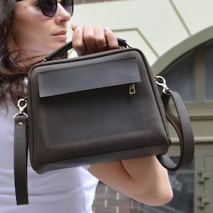 crossbody bag, large crossbody bag, leather handbags womens, gift for her, gift for women, crossbody purse, genuine leather bag,shoulder bag