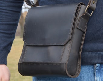 Leder Herren Umhängetasche, Leder Messenger für Herren, Herren Tasche mit Reißverschluss, echtes Leder Herren Tasche, Geschenk für Freund, personalisierte Tasche