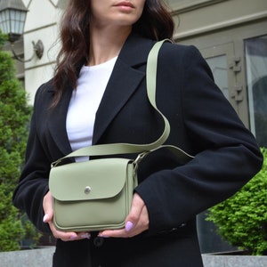 Mini sac à bandoulière mignon pour femme, petit sac à main en cuir, sac à main en cuir, cadeau pour femme, petit sac à bandoulière, sac fait main, cadeau pour elle