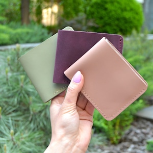 schattige minimalistische lederen portemonnee dames, gepersonaliseerde slanke kaartportemonnee, geldenvelop portemonnee, creditcardhouder portemonnee, volnerf lederen portemonnee
