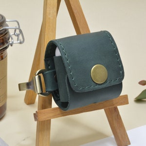 AirPods leather case, AirPods 1-2, AirPods case, Custom AirPods case, Leather Earbud Case, airpods case aesthetic, Airpod leather case