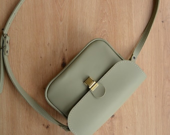 kleine Leder Frauen Crossbody Tasche, Mini oliv Farbe Schulter Geldbörse, minimalistische Stil Tasche, Weihnachtsfrauen Geschenk, Leder süße Handtasche