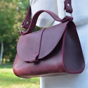 purple small bag, leather bag for women, crossbody bag, leather crossbody bag, leather purse, small crossbody, leather work bag