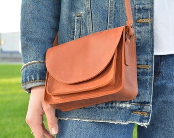 small leather handmade crossbody bags for women, adjustable strap, one pocket outside, crossbody purse, gift for women, mothers day gift
