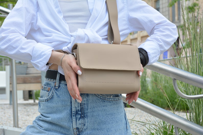 Cute leather flap bag with long crossbody strap, Gift for women, Handcrafted minimalist small crossbody bag, Green genuine leather box bag image 8