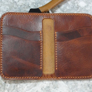 Vollnarbiges handgefertigtes italienisches Leder V2 Bi-Fold Modern Style Brieftasche, Kartenhalter