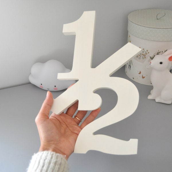 Half Birthday Photo Props for Babies, Wooden 30cm "1/2" number sign for 6 Month Birthday Demi Anniversary Photo Shoot