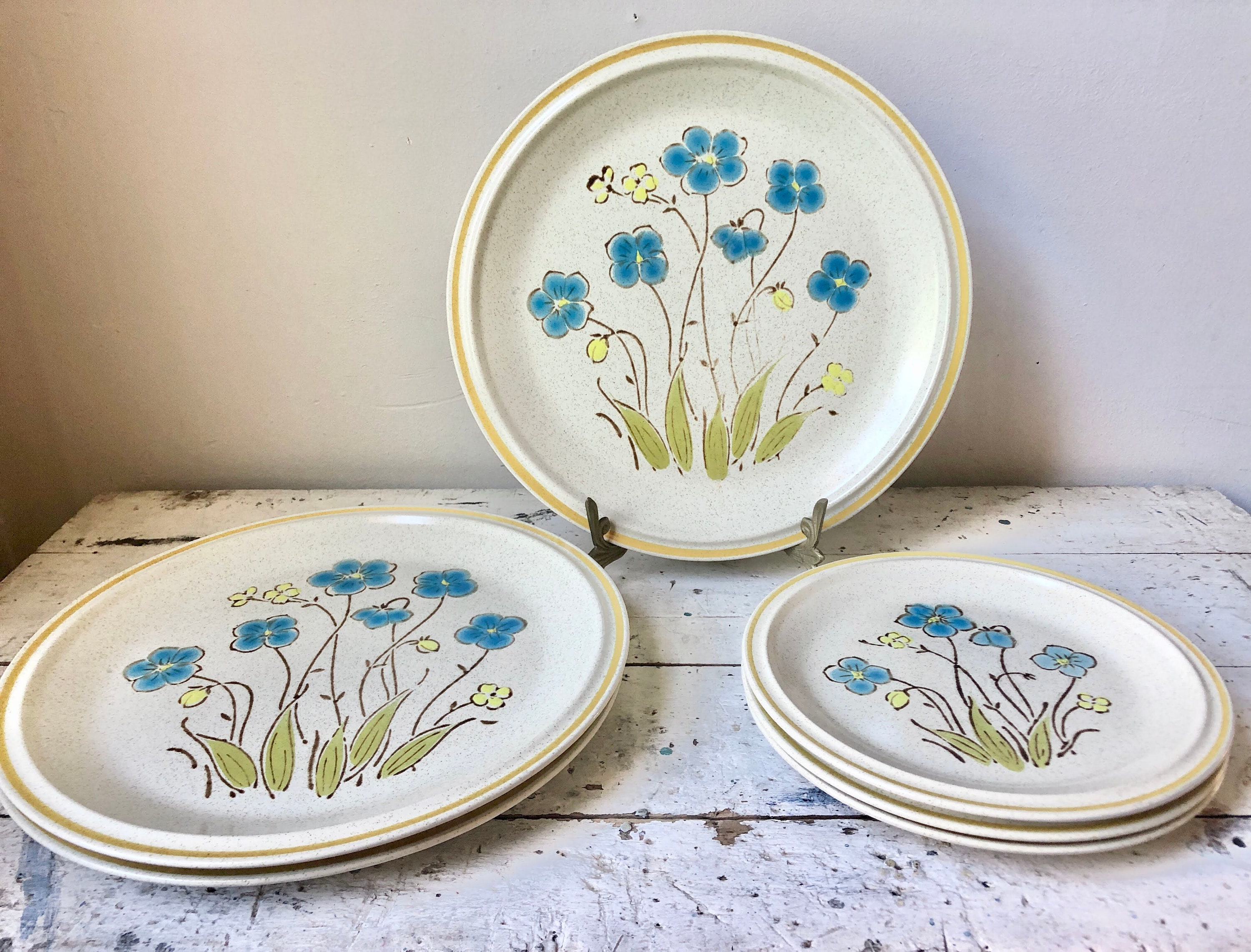 Highland Flowers Hearthside Garden Festival Plates Prairie Flowers