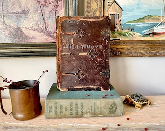 La Vita Nuova antigua encuadernada en piel de Dante Alighieri