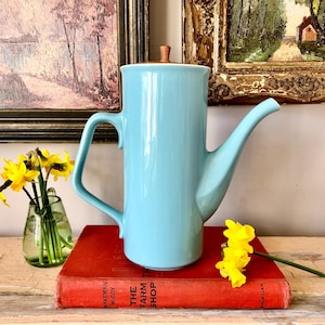 Vintage mid-century mod ceramic teapot with wooden lid