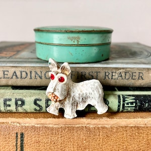 Vintage Scottish Terrier metal and rhinestone brooch