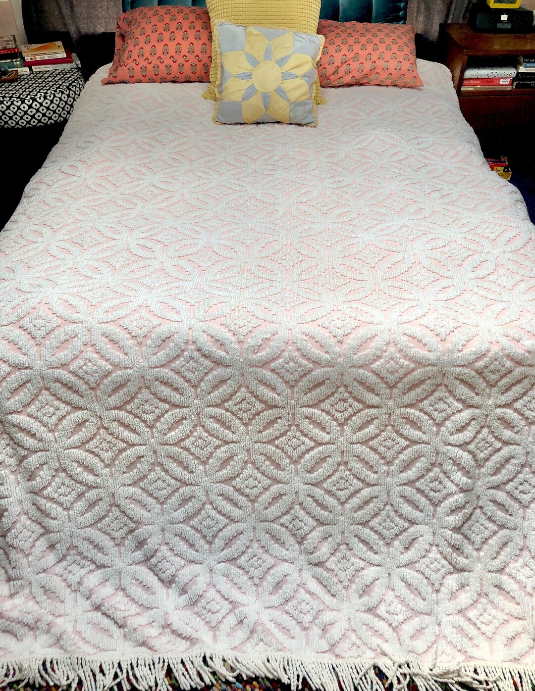 Vintage Pink and White Chenille Bedspread 103x92 Etsy