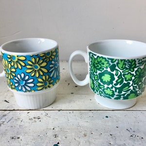 Vintage porcelain flower-power mugs